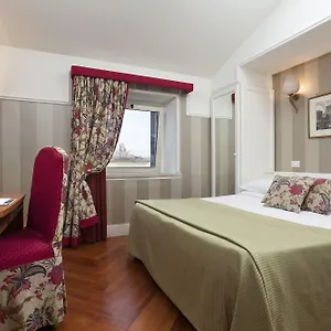 Kennedy 3* Rome